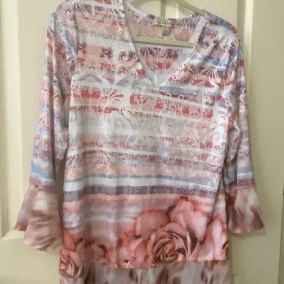 Multi-Colored Ruffle-Sleeved Tunic - Picture 1 of 4